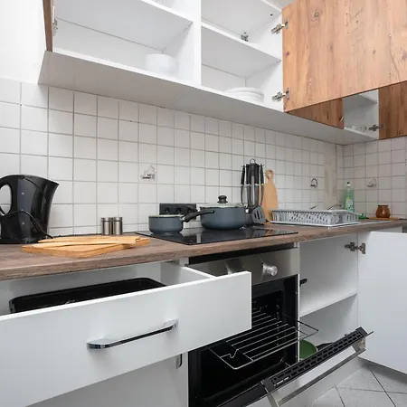 Serviceroom24 - 1 In Herten Wlan - Smart-tv - 24-7 Check-in Und Kueche Apartment