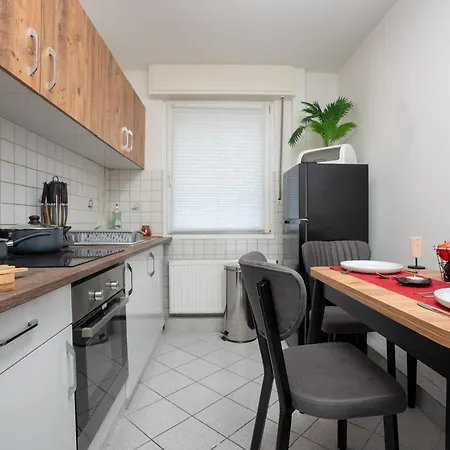 Apartment Serviceroom24 - 1 In Herten Wlan - Smart-tv - 24-7 Check-in Und Kueche Herten (North Rhine-Westphalia)