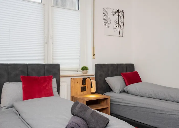 Serviceroom24 - 1 In Wlan - Smart-tv - 24-7 Check-in Und Kueche Apartmán