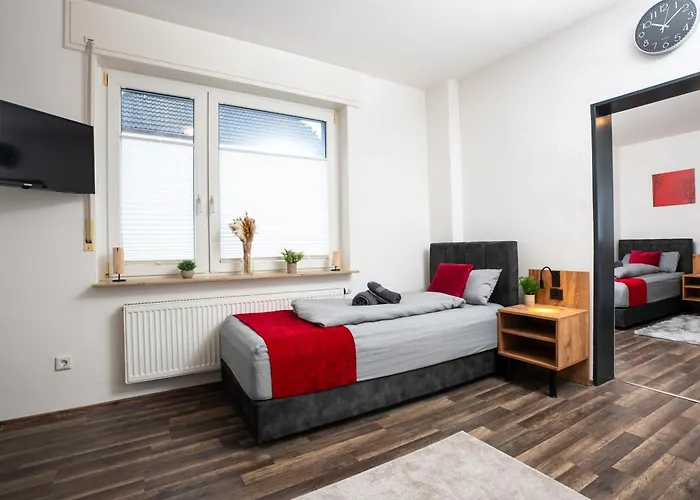 Serviceroom24 - 1 In Wlan - Smart-tv - 24-7 Check-in Und Kueche Apartmán *