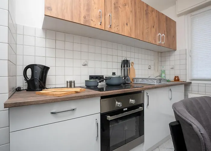 Apartmán Serviceroom24 - 1 In Wlan - Smart-tv - 24-7 Check-in Und Kueche *